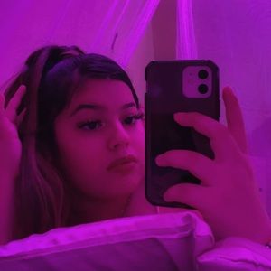 Meet your Posher, Mireya